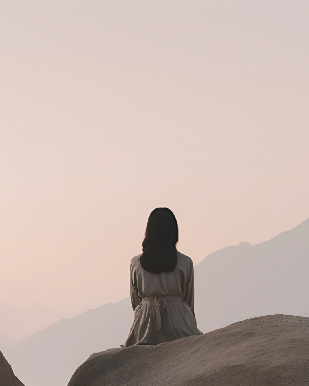 femme apaisée ES